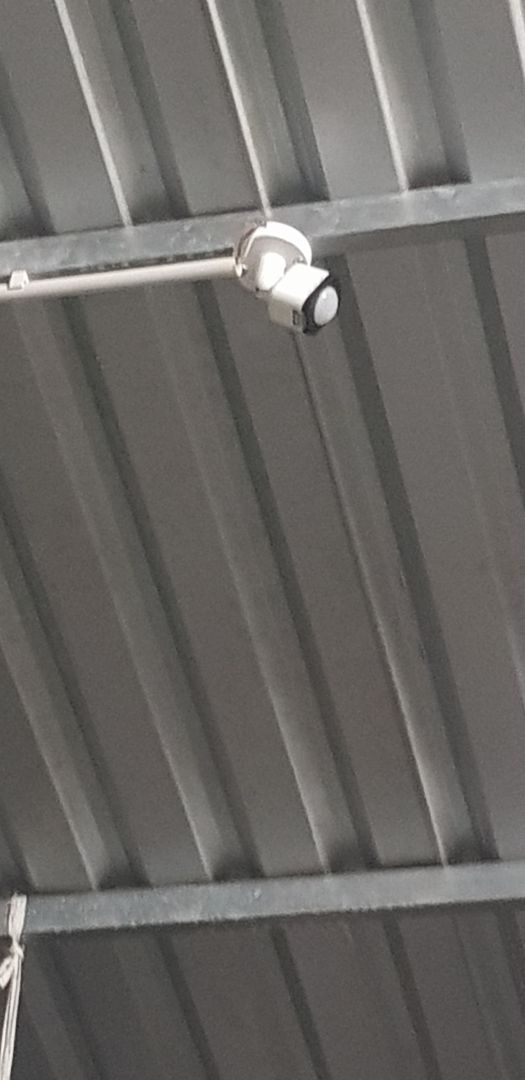 2 công tắc hoạt động có 1 thôi 2 công tắc hoạt động có 1 thôi