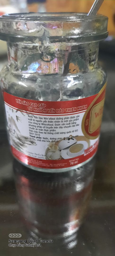 Dùng được, hộp dựng sơ sài, bung ra, lọ rơi ra may không vỡ lọ nào.