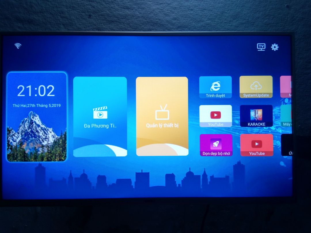 Giao hàng nhanh, tuy nhiên ko có USB karaoke của asanzo. Để sử dụng chức năng karaoke tích hợp phải mua thêm USB.