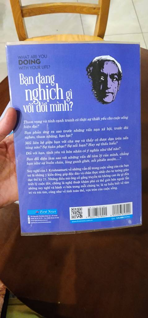 Sách mới, đẹp, chất liệu giấy tốt.
Bao bìa cẩn thận. 
Đóng gói chu đáo.