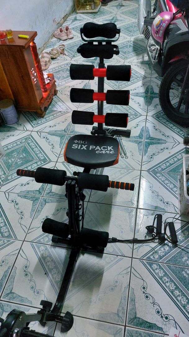 hàng giống mẫu, giao hàng nhanh, chắc chắn và có quà tặng đi kèm. điểm trừ duy nhất là phải tra mở bò vào các khớp mới trơn tru và dễ tập. cho shop 5 sao