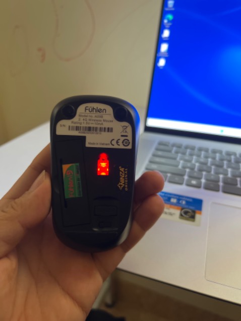 Dùng được 1 tuần thì hỏng. Cứ tưởng máy tính làm sao update driver + reset máy tính vẫn ko dùng được. Thay cái chuột khác dùng được ngay. Cay thực sự