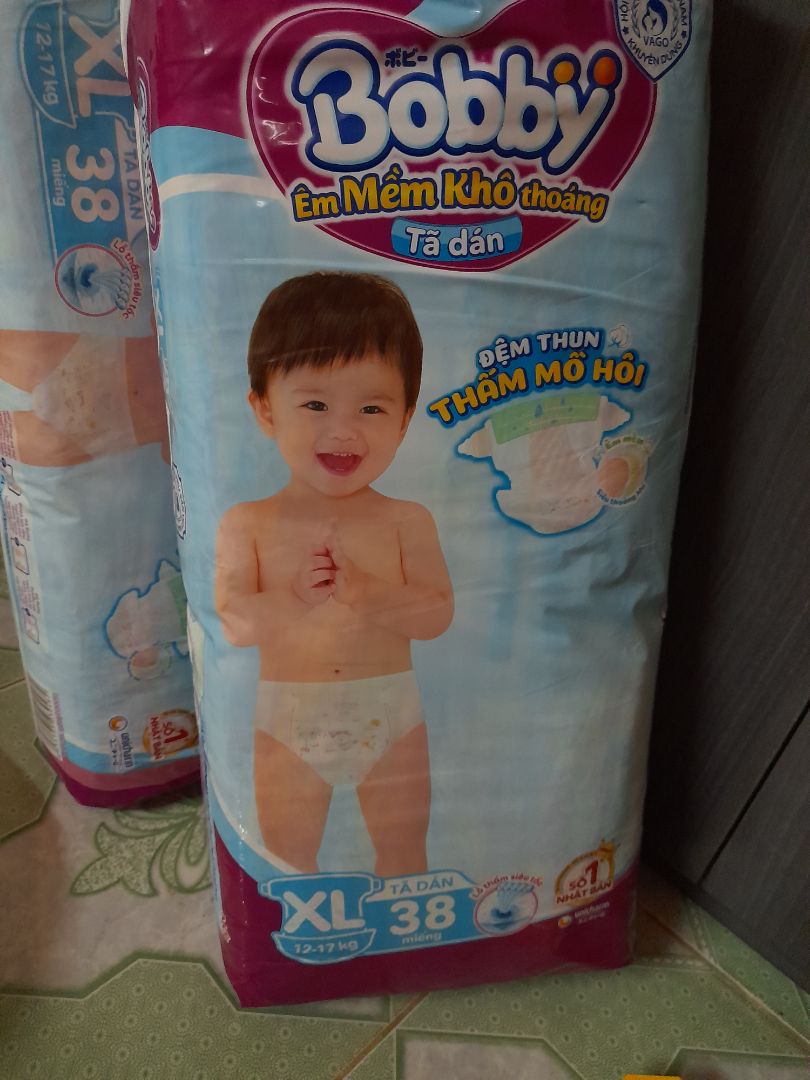 dùng rất tốt ko hầm hơi như mấy tả khác hút ẩm nhìu hơn tả quần