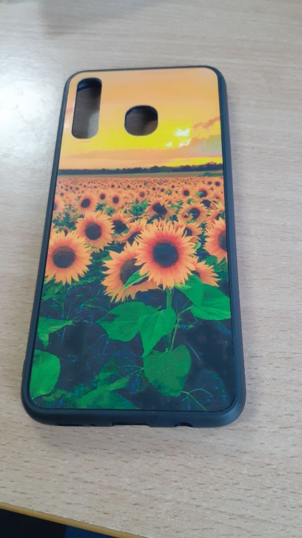 hàng đẹp , giao hàng nhanh, nhân viên giao hàng ti ki thân thiện