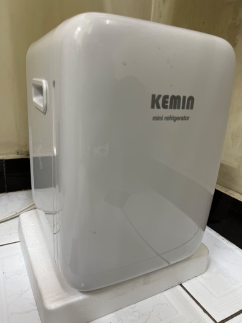 Máy chạy êm, Không ồn, nhưng bị chảy nước, độ bền như thế nào thì chưa biết! Hy vọng dùng bền xíu.