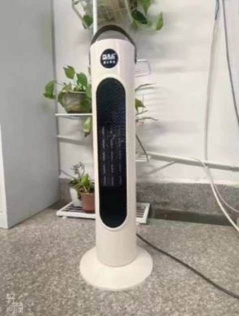 Mới nhận hàng thấy shop bọc hàng cẩn thận là yên tâm rồi mở ra không thấy mùi hôi nhựa máy chắc chắn, chạy êm. Máy dễ dùng có giấy hướng dẫn chi tiết. Trước khi mua shop cũng tư vấn nhiệt tình nữa. Nói chung xứng đáng 10 điểm, nên mua nhà mọi người 🤗🤗🤗🤗