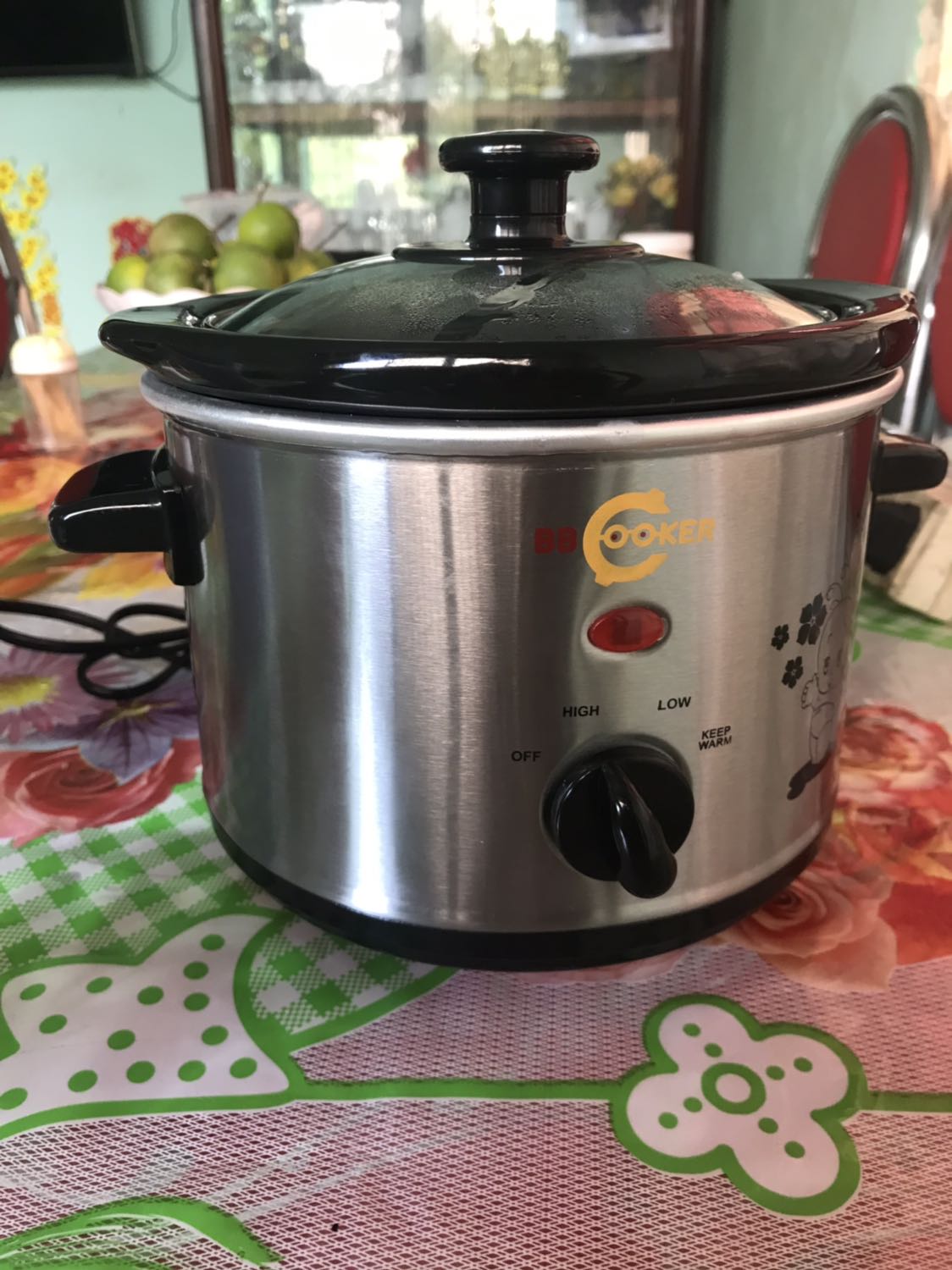 Nhận nồi từ 30/7/2019. Mới nấu được 2 hôm nay, nhận xét như sau:
- Nắp nồi không khớp với thân nồi
- Nấu cháo chế độ High thì đèn lúc sáng lúc không, mình nấu thêm cà rốt và khoai tây vào trước khi cho gạo nhưng cả đêm ko mềm, gạo bỏ sau cũng ko mềm luôn. 
- Đèn chế độ High lúc sáng lúc tắt, hoang mang quá
- Không biết có phải do nồi hay không. Cần Tiki hỗ trợ.