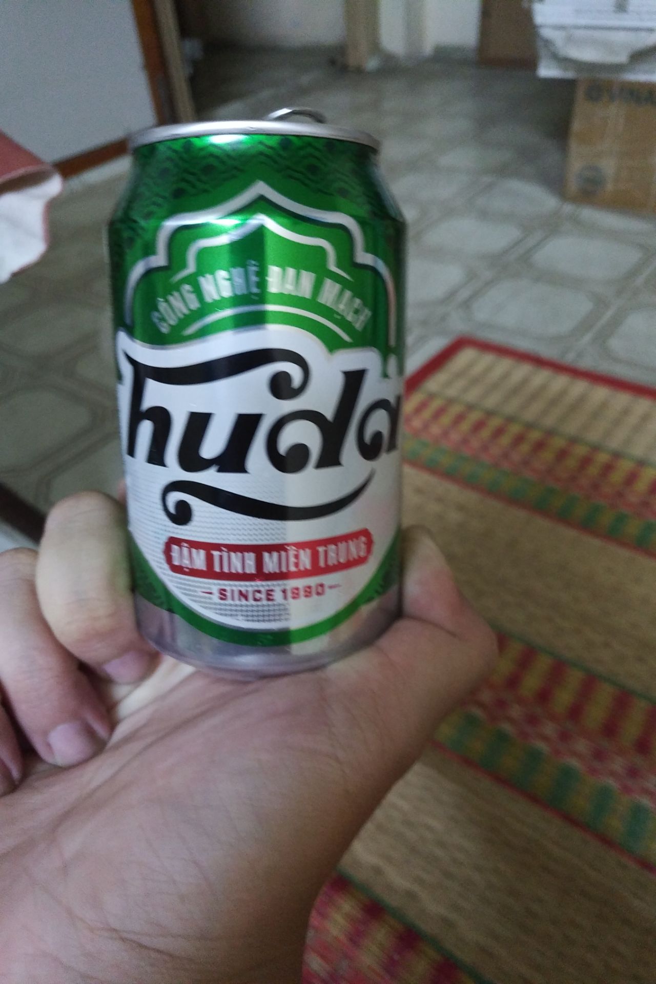 Sản phẩm được đóng gói rất cẩn thận, thời gian giao hàng nhanh hơn mình nghĩ rất nhiều và giá thành lại tốt hơn một chút so với mua bên ngoài, đã vậy còn có quà tặng kèm nữa nên vote cho shop 5 sao.