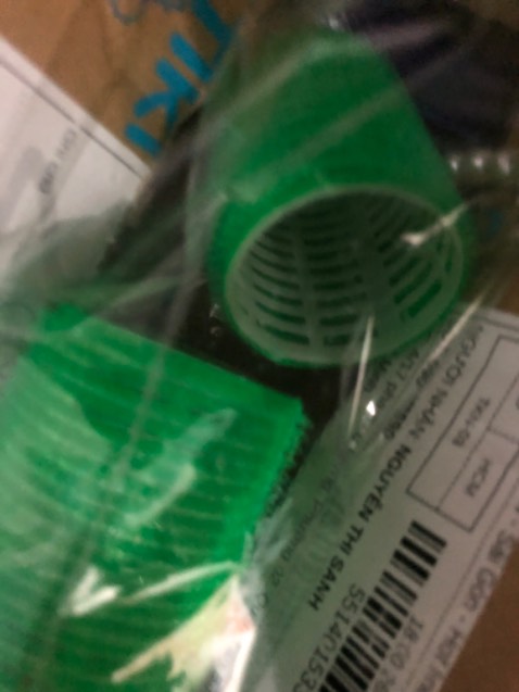 Tại sao lại giao màu xanh😿