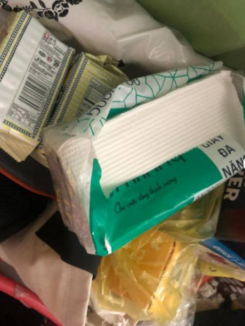 Mua nhiều lần rồi nên cũng ko cần đánh giá nữa nên mua nha mọi người .