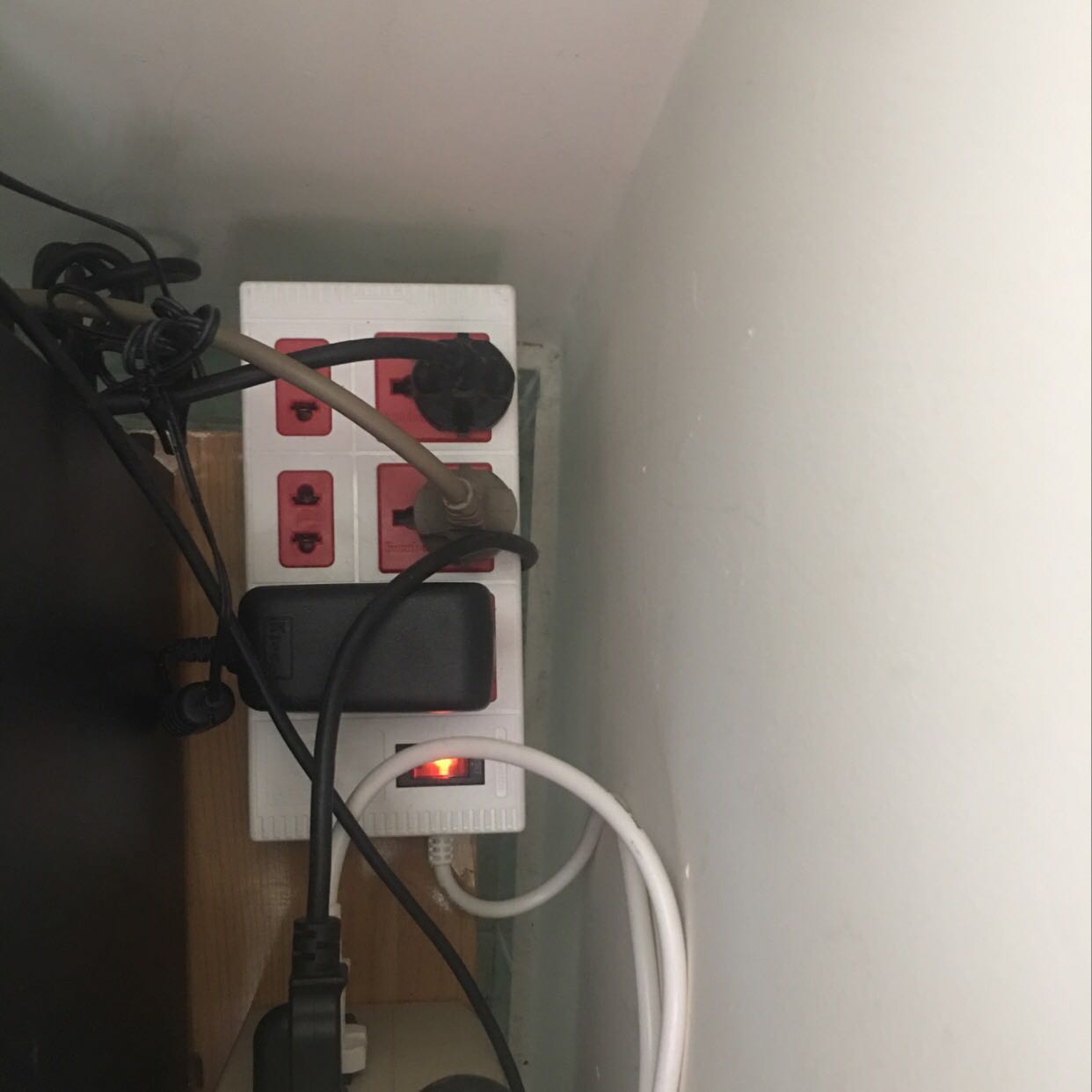 Đẹp, chắc chắn. Giao hàng nhanh gọn