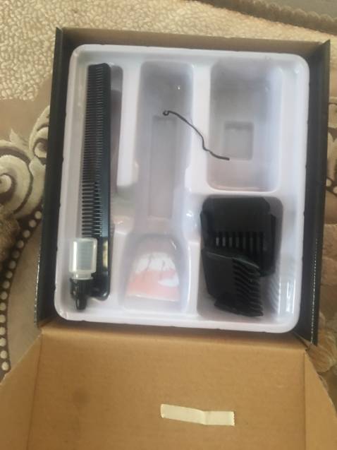 Hàng đẹp xuất sắc luôn mn ạ. Máy chạy êm . Khoẻ . Đã *** ok lắm ạ. Cắt tóc mượt luôn . Giao hàng nhanh. Nhà có cái tông đơ tiện nhiều cái lắm mb lên mua nhé .