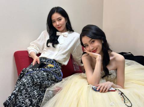 đẹp, k bị vụn. Ai fan bọt biển như t thì mê lắm