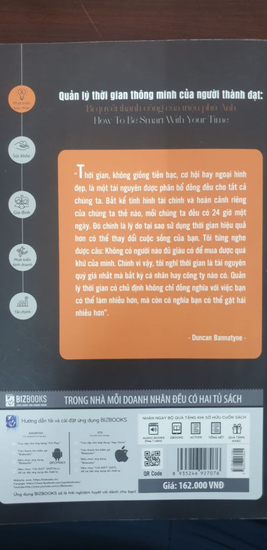 Cuốn sách đáng đọc cho những ai muốn quản lý tốt thời gian của mình. Bằng việc xác định các mục tiêu và bàn cách để biến mục tiêu thành động lực thúc đẩy giải quyết vấn đề, làm những thứ có giá trị. Trong mỗi chương của cuốn sách đều có phần trích dẫn số liệu khoa học, Tổng kết lại và phần bài tập (ở một vài chương) để người đọc dễ dàng tóm lược lại những nội dung quan trọng. Đọc xong cuốn sách có thể nghĩ khác về kế hoạch và có thói quen lập kế hoạch ngắn hạn và trung hạn cho bản thân.