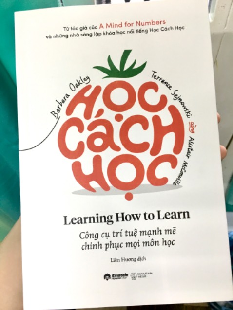 Sách có tranh ảnh rất thú vị, ứng dụng cao và đúng cái mình đang cần. Ai cũng nên đọc!!!