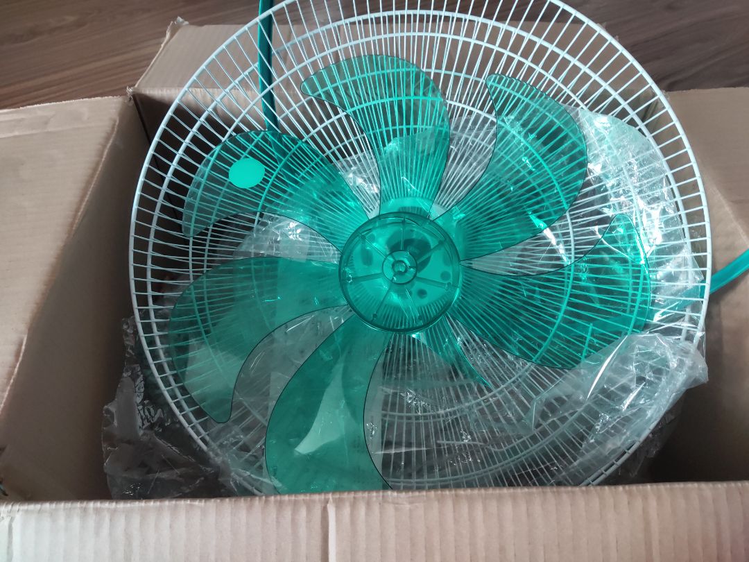 quạt gửi gay và thiếu cánh luôn .
ko fqi do vận chuyển mà do người gói ko kiểm tra quạt gửi gay và thiếu cánh luôn .
ko fqi do vận chuyển mà do người gói ko kiểm tra