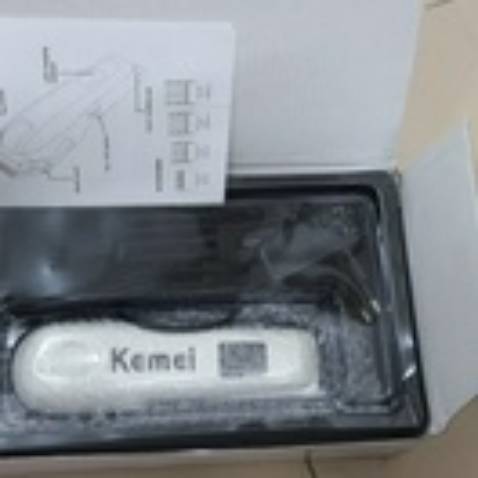 Sản phẩm đúng như quảng cáo, chất lượng sản phẩm tuyệt vời. Chạy rất êm, cắt ngọt. Đóng gói quá cẩn thận, nhìn hộp đẹp không muốn mở 😅.