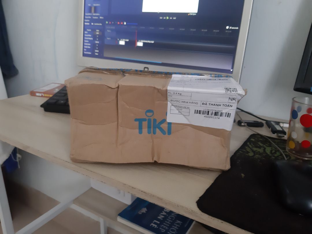 có hiện tượng bị khui hộp. Sản phẩm ok, dễ cài đặt và hàng Việt Nam