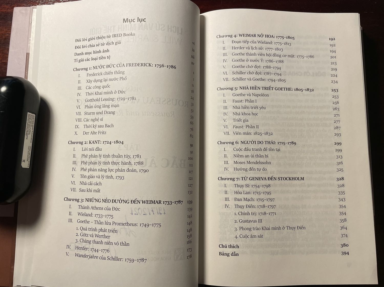 Gọi là Bắc Âu để phân biệt với Nam Âu chứ cuốn này chủ yếu viết về sự hợp nhất và phát triển mạnh mẽ của nước Phổ, một quốc gia lớn mà tới nay vẫn còn được hiểu biết khá hạn chế ở Việt Nam.
