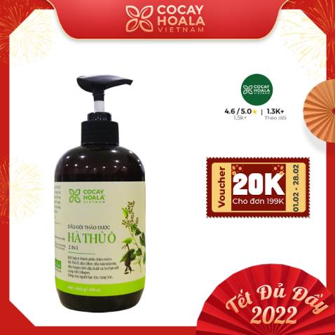 Sản phẩm có quá nhiều chất tẩy rửa hóa học và silicones. 

Mình có thói quen sử dụng bồ kết và thảo dược lâu năm, cứ dùng dầu gội tẩy rửa mạnh hoặc nhiều silicones là sẽ ngứa và bị gầu ngay lập tức sau 1 ngày (phản ứng đào thải của cơ thể). Hôm trước nhà hết bồ kết và lười nên mình mua dầu này về dùng thử, nhưng dùng 1 lần đành chấp nhận để dùng giặt đồ lụa. 

Bảng thành phần khá xấu: Sodium Laureth Sulfate vẫn là chất tẩy rửa chính; Dimethiconol (silicones không tan trong nước) là chất tạo mềm mượt chính. Mùi chủ yếu là hương nhân tạo, các loại dầu và tinh dầu tự nhiên chiếm tỷ lệ cực nhỏ. Tinh chất Hà Thủ Ô chỉ xếp trên các chất tạo màu, dù sao cũng không trông mong sẽ kịp thấm vào da đầu và tóc trong thời gian gội.

Chất lượng hoàn toàn không xứng đáng với giá tiền.