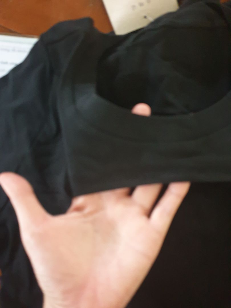 đầm giá phù hợp, mặc eo lắm, cơ mà mjh k có mông, 😅 đầm giá phù hợp, mặc eo lắm, cơ mà mjh k có mông, 😅