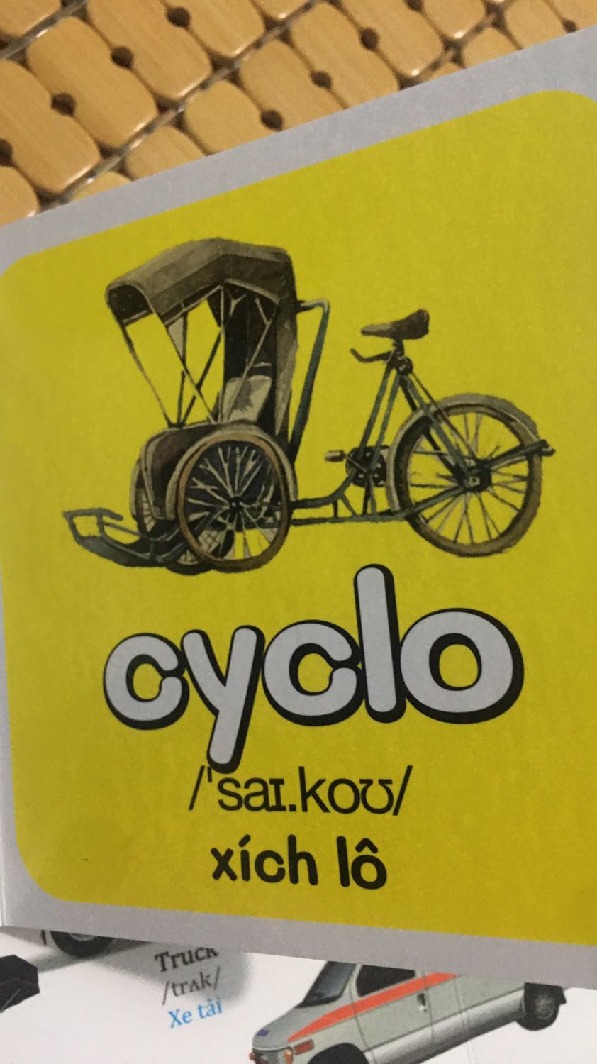 Phiên âm quá tệ sai tùm lum. Hình ảnh không giống trong thực tế bị bóp méo