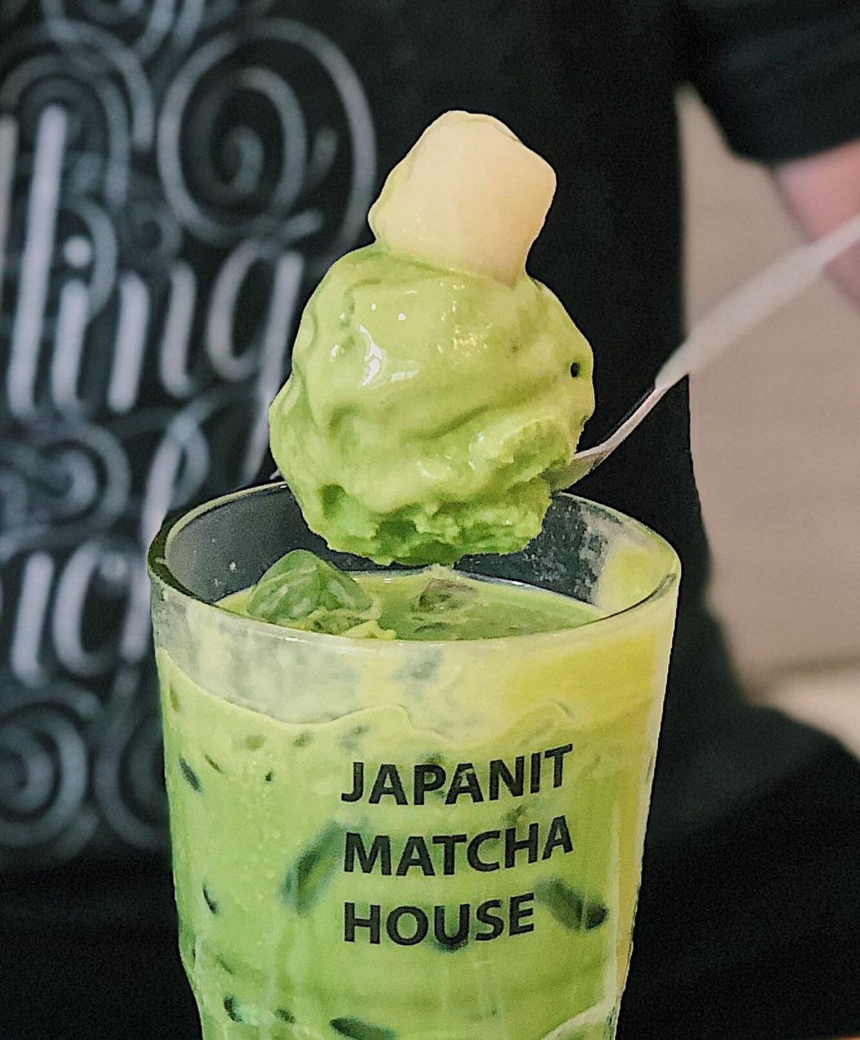 Sản phẩm có chất lượng đúng như mô tả, đóng gói chắc chắn, rất đáng tiền, giao hàng nhanh.
P/s: ko có thời gian chụp hình nên mình lấy đỡ hình trên mạng up