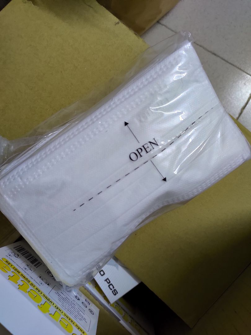 Khẩu trang đẹp giống ảnh