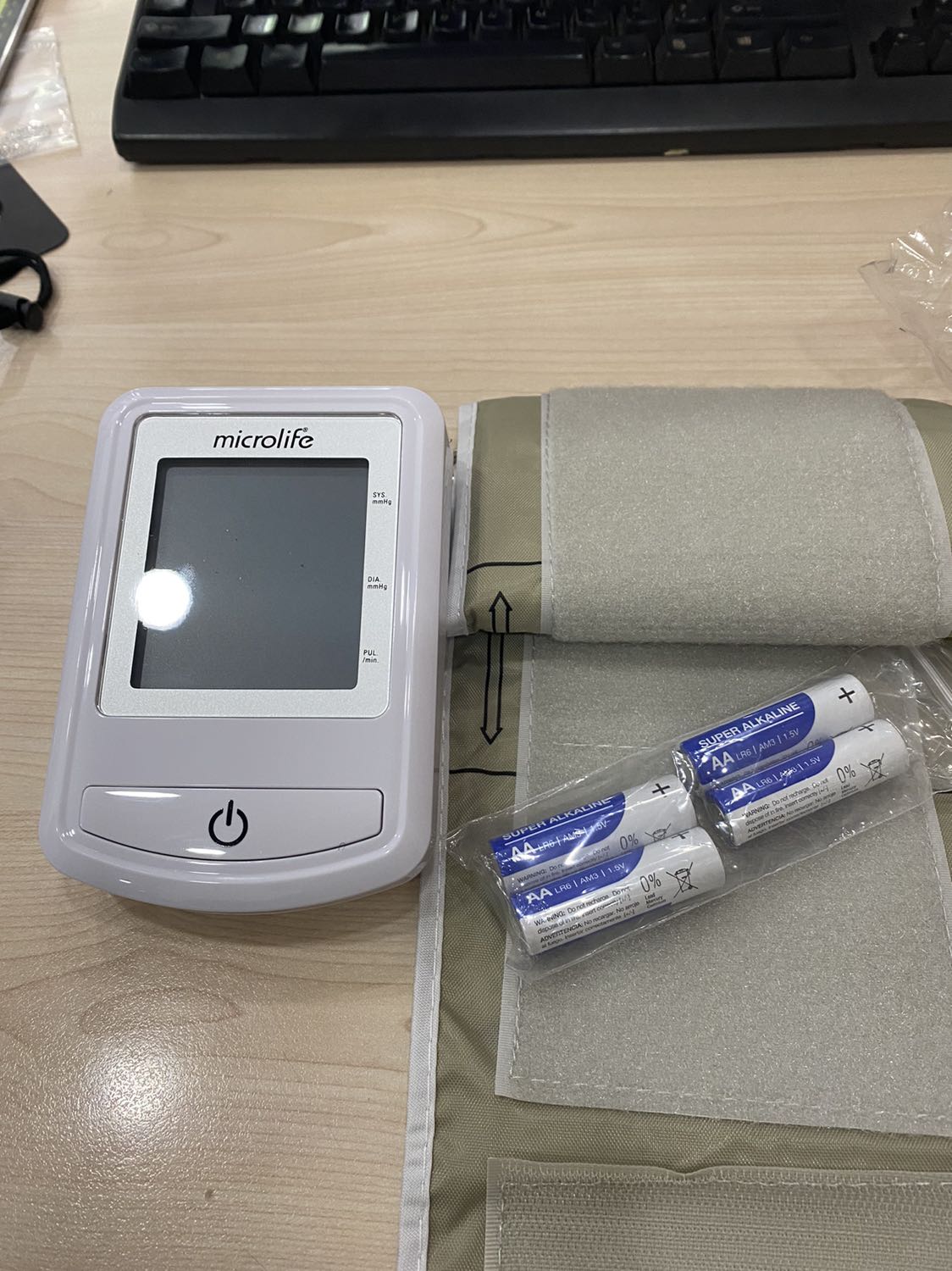 Giao hàng nhanh! Đóng gói tốt , sản phẩm đúng mô tả và dễ sử dụng