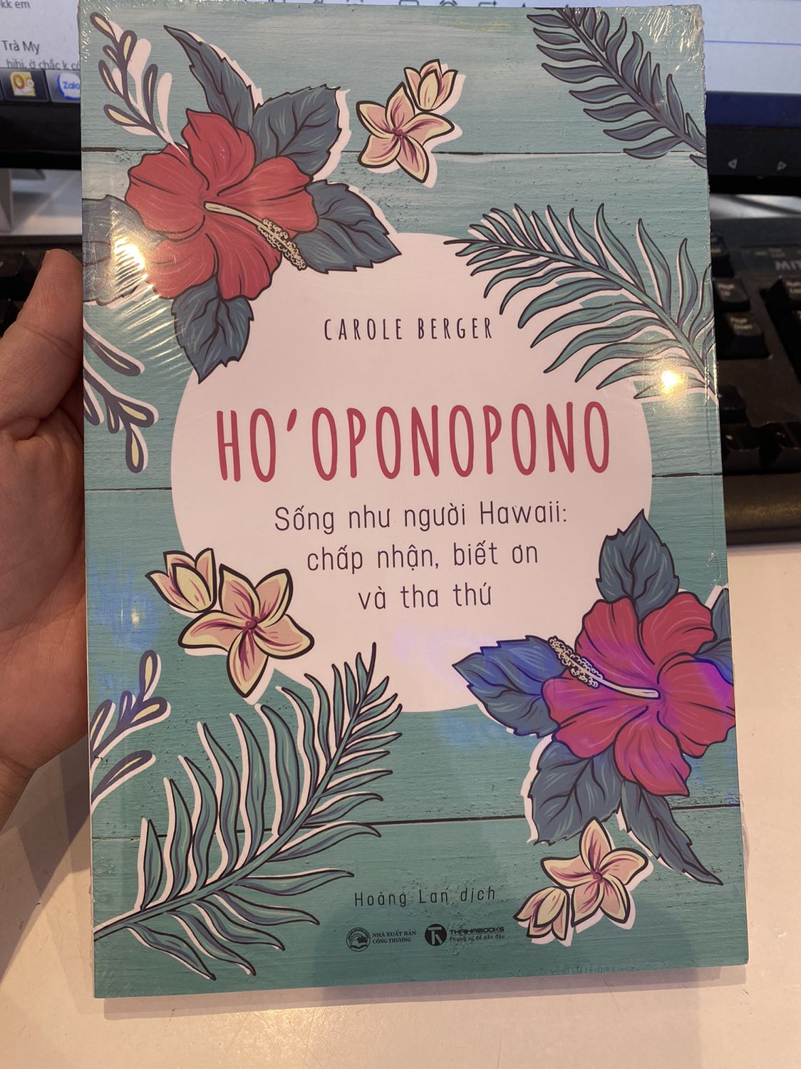 🔥 MUA 1 TẶNG 1 – TOÀN BỘ SẢN PHẨM 🔥
>> HỐT NGAY KẺO HẾT: https://shondoshoes.com/
Black Friday 2021- Sự kiện #sale lớn nhất tại SHONDO
➖ Thời gian: Duy nhất 7 ngày 24 - 30.11.2021
➖ Áp dụng toàn hệ thống cửa hàng SHONDO và ONLINE
 
💥 Sự kiện sale KHỦNG quy tụ hàng ngàn mẫu sandals hot nhất tại Shondo, kể cả những mẫu mới nhất. 
Chần chừ là hết hàng trong chớp mắt, lên kèo rủ bạn bè đến cửa hàng SHONDO càn quét hoặc đặt mua ngay tại: https://shondoshoes.com/ nào cả nhà ơiii
 
LƯU Ý: Khách Online chọn sản phẩm theo số chẵn, ví dụ 2 - 4 -6 sản phẩm để được áp dụng sale mua 1 tặng 1 nha
 
#SHONDO #sandals #dépđẹp #giàyđihọc #sandalsđichơi #sandalsnữ #sandalsnam #2021 #bigsale