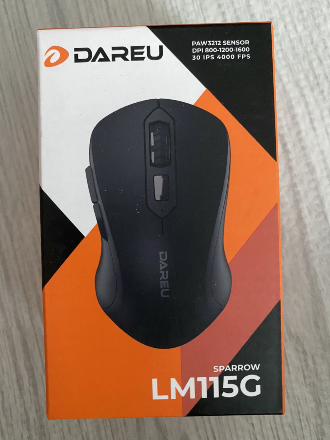 Hài lòng với sản phẩm. Tuy giá rẻ nhưng có đầy đủ các phím functions. Chuột nhận nhanh. Mua chuột được tặng kèn pin. Sử dụng ổn. Còn độ bền phải đợi một thời gian mới biết được.