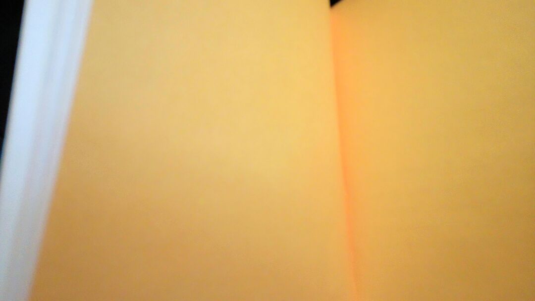 Tranh in màu, nhưng mấy trang cuối để trống không có hình