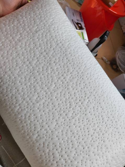 Gói đẹp, đúng thương hiệu, độ dày vừa phải, mềm mịn đàn hồi tốt, bé rất thích