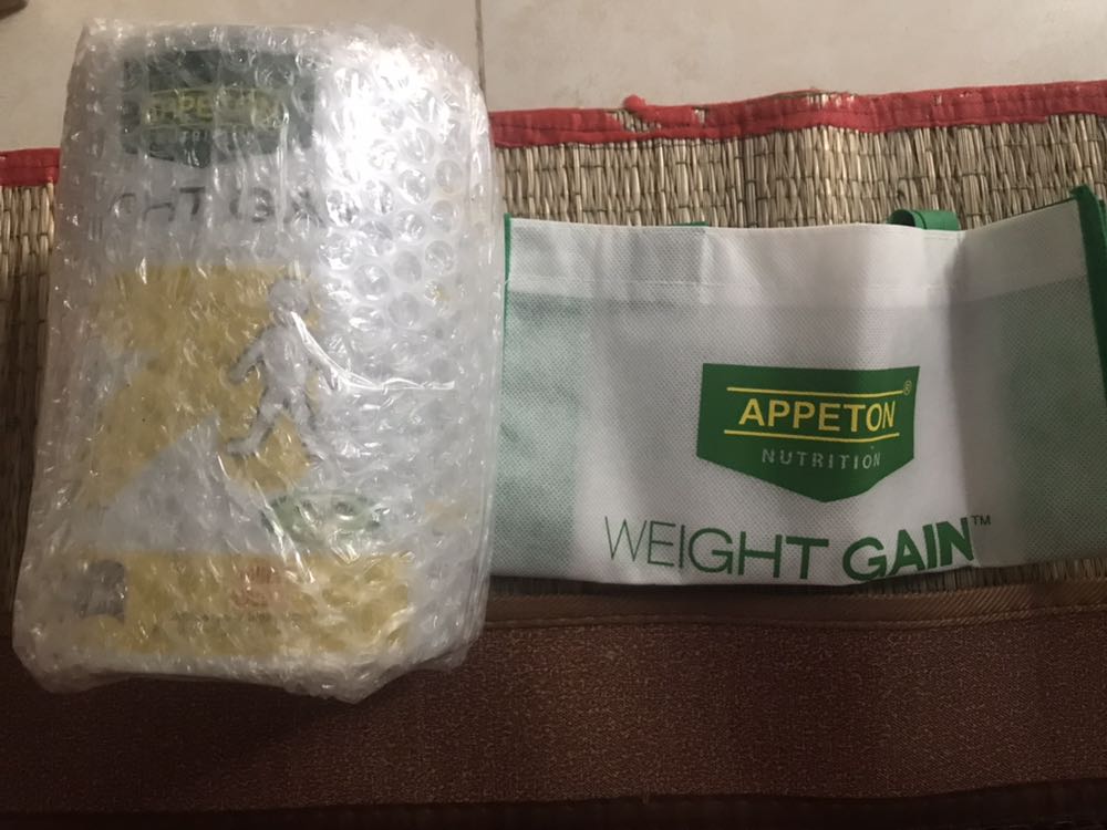 Shop đóng gói cẩn thận, giao hàng nhanh, date ok, có tặng túi của hãng xinh xinh. Mới sử dụn vài hôm nên e chưa review kết quả đc ạ. Thanks shop ạ.