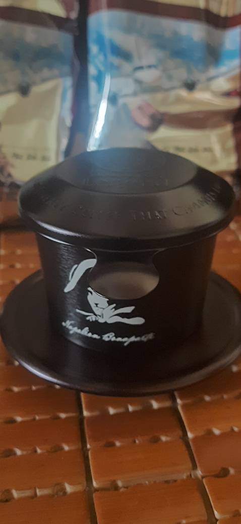 Thiết kế đẹp, đúng màu và đúng chất liệu... Chuẩn hàng Trung Nguyên