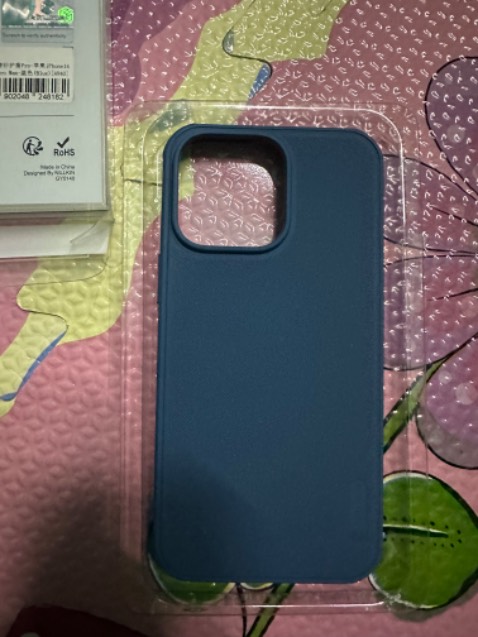 Giao không đúng màu.đặt màu đen shop giao màu xanh . Shop *** gạt. Mọi người đừng mua shop này. Đổi trả hàng ngay lập tức.