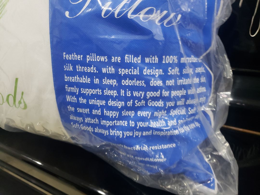 Gối khá lớn, mềm hơn nhiều so với gối gòn.
Nằm ngủ mà không muốn dậy luôn.
Giao hàng nhanh chóng, Shop tư vấn nhiệt tình.
10*