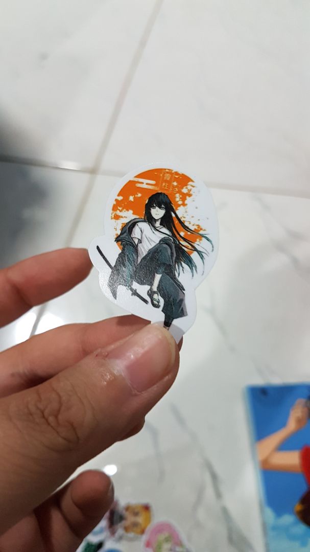 sản phẩm tốt nhưng ko có đồ đựng nên rất dễ bị mất ko bị trừng hình thì cute khỏi chê luôn mà cái em ghét mhât là khá mắc