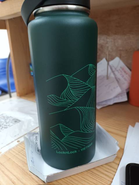 cho 1 * vì sự tắc trách ở khâu giao hàng trễ gần 1 tuần, nhân viên giao hàng không thân thiện. Sản phẩm mới dùng có vẻ ổn