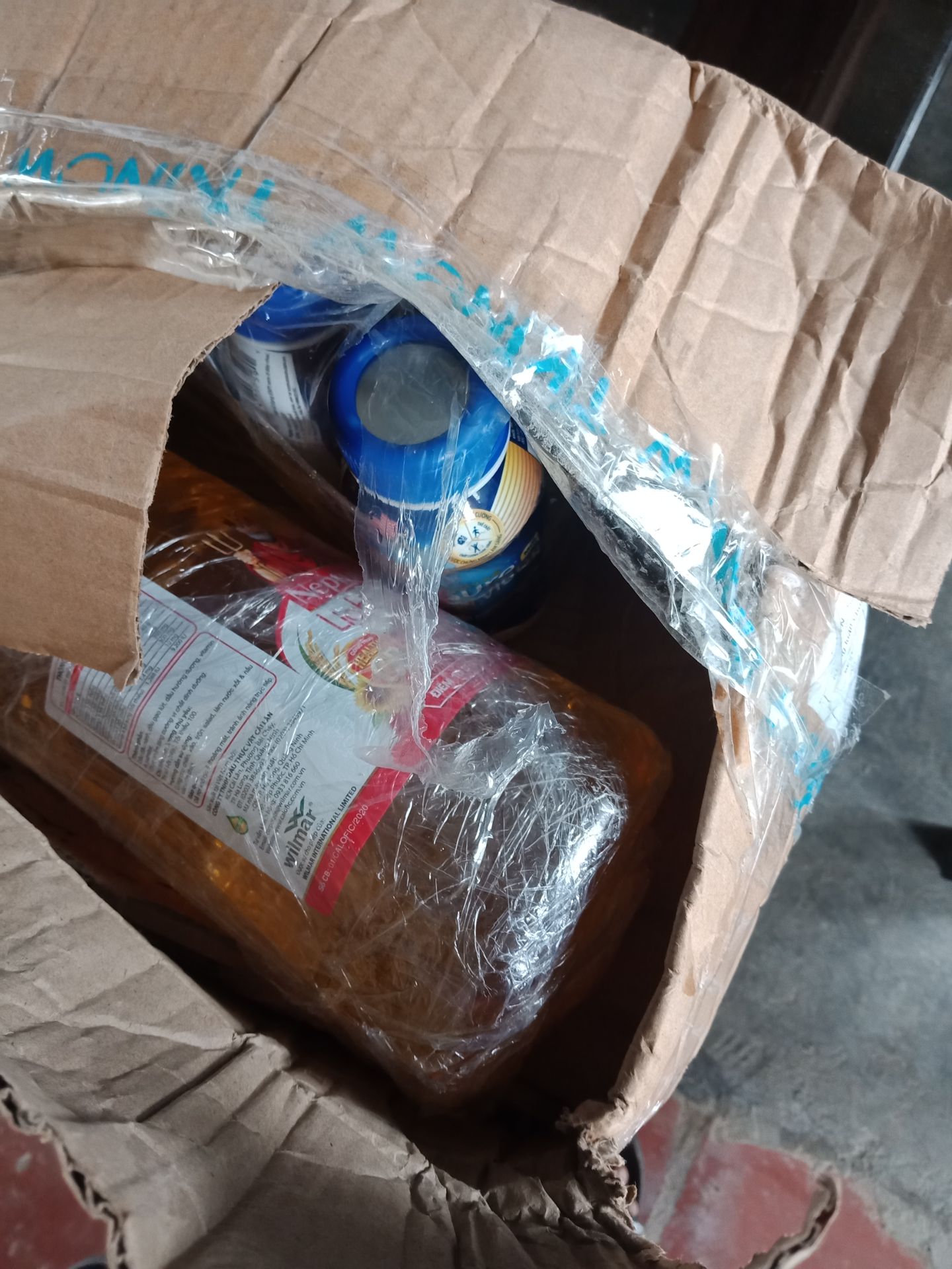 hàng mới mua về chưa dùng nên tôi không nói được gì. nhưng khi giao hàng thì không được ổn bao bì thì rách nát. hãy xem lại nhé..