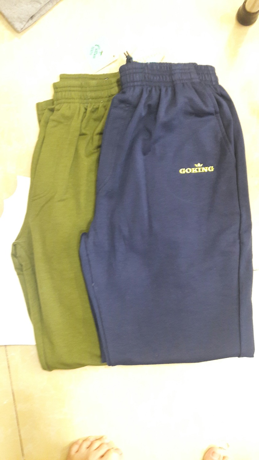 Mình nhận được hàng lâu rồi mà giờ mới rảnh đánh giá cho shop, giao hàng nhanh ghê luôn, quần, mặc thoải mái, chất vải thun da cá nên không nóng như vải nỉ mình mua ngoài chợ, túi sâu, đựng được điện thoại