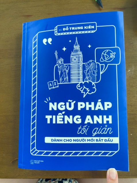 Chi tiết và cực kỳ dễ hiểu. Có những điều nhỏ mà chưa thấy các sách khác đề cập. Mình tin là các bạn mất gốc hoặc muốn ôn lại kiến thức đều sẽ thấy cuốn sách này hữu ích. Cám ơn bs Đỗ Trung Kiên và team. Hóng các tác phẩm khác. Chi tiết và cực kỳ dễ hiểu. Có những điều nhỏ mà chưa thấy các sách khác đề cập. Mình tin là các bạn mất gốc hoặc muốn ôn lại kiến thức đều sẽ thấy cuốn sách này hữu ích. Cám ơn bs Đỗ Trung Kiên và team. Hóng các tác phẩm khác.