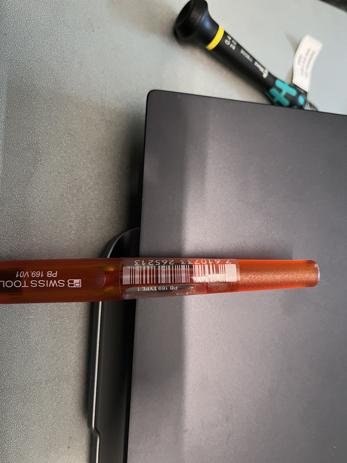 Hàng gọn nhẹ thuận tiện, rất tốt