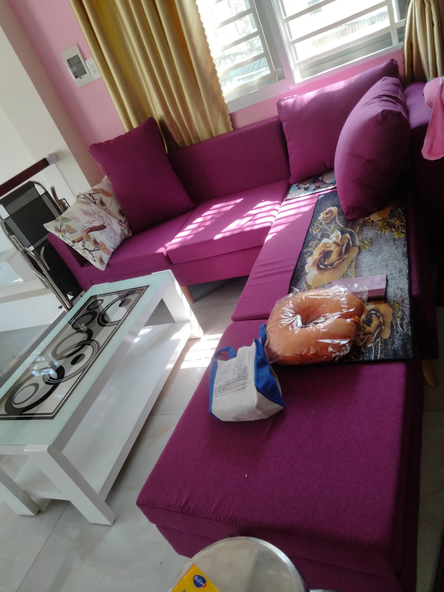 QUÁ TUYỆT VỜI. UNG CÁI BỤNG VÔ CÙNG.