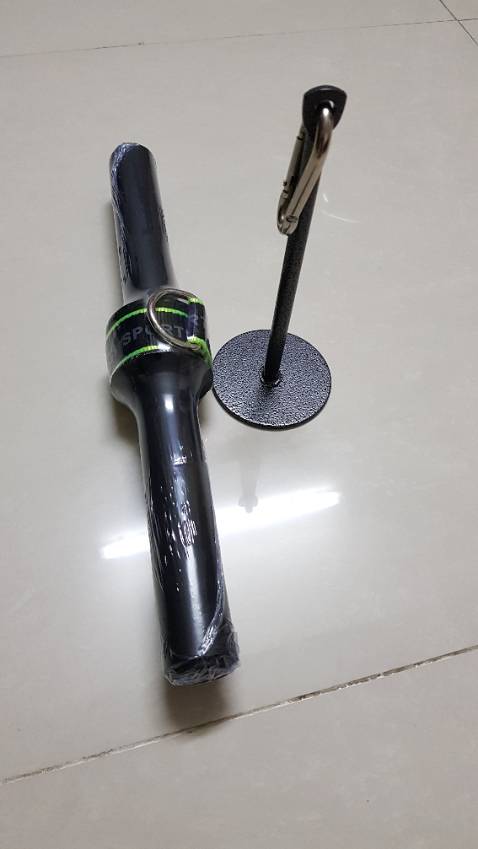 Hàng giao đúng hạn.Hàng đẹp, chắc chắn. Dùng tốt, hiệu quả. Nhà tôi có sẵn đĩa tạ nên cũng tiện sử dụng.Cảm ơn shop.