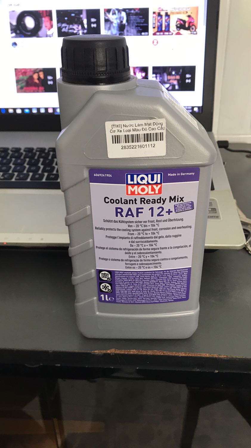 Khác với hình trên app tiki