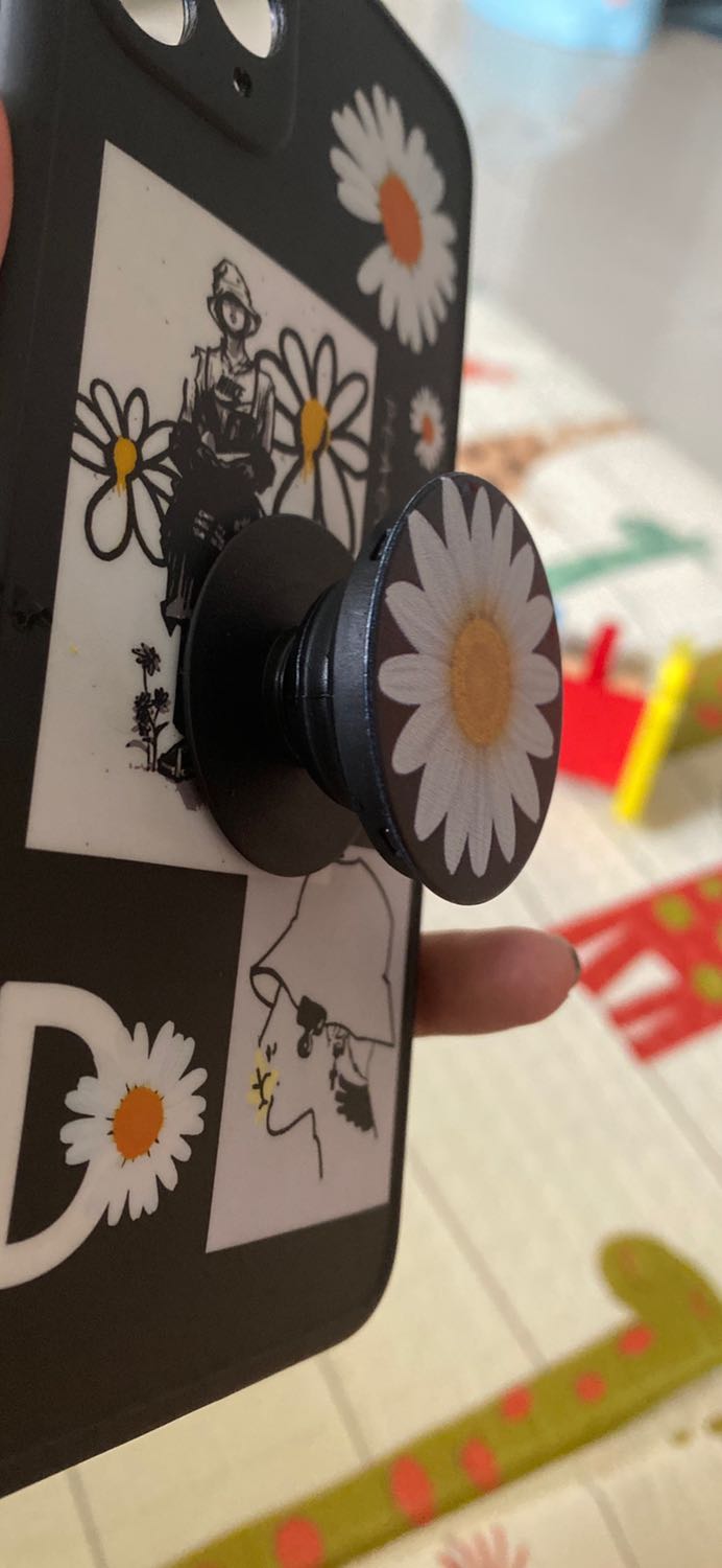 Chắc do giá thấp nên kiểu nhựa hơi xập xệ. Cũng tạm.