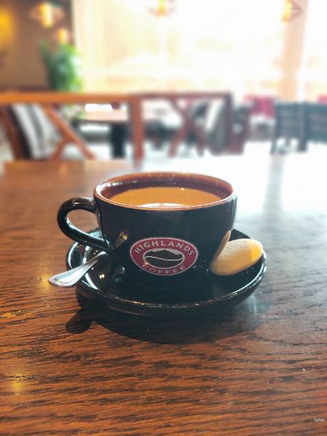 Giờ mua hàng Tiki chán lắm. Cũng thẻ tín dụng của mình mà nó báo Rủi ro thanh toán không an toàn. Trong khi thẻ đó mua *** thì vẫn bình thường. Riết ko hiểu Tiki đang làm gì.