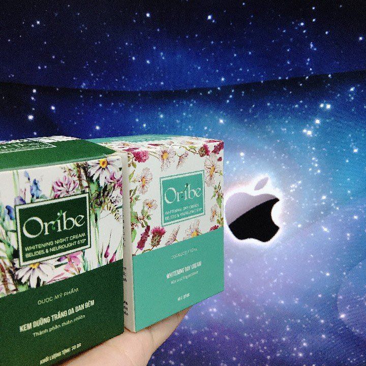 Shop tư vấn nhiệt tình.giao hàng rất nhanh. Ship cung rất thân thiện.Chất kem mềm, thấm nhanh , mùa đông dùng em này là best