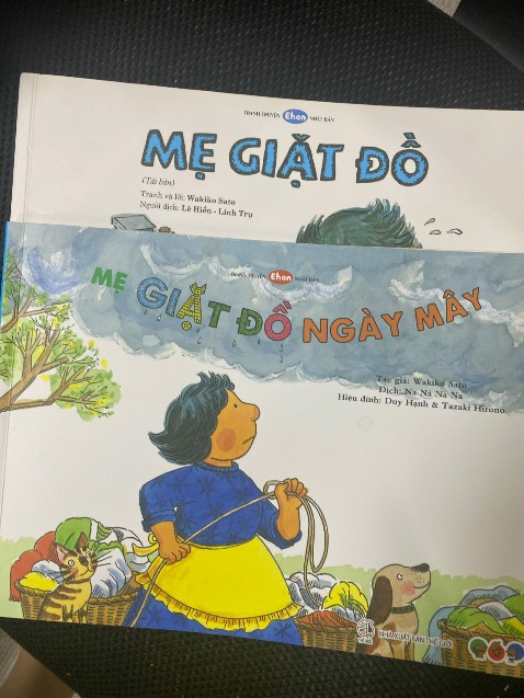 quan niệm của nhà mình đọc sách để con vui vẻ và thích sách, ko đặt nặng học hỏi kĩ năng vì con còn nhỏ, thì bạn nhà mình rất thích